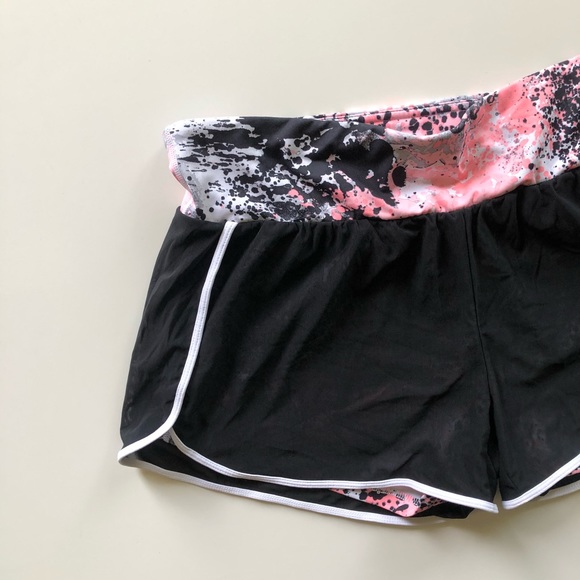Fabletics Renata Black Mesh Overlay Shorts - Picture 4 of 6